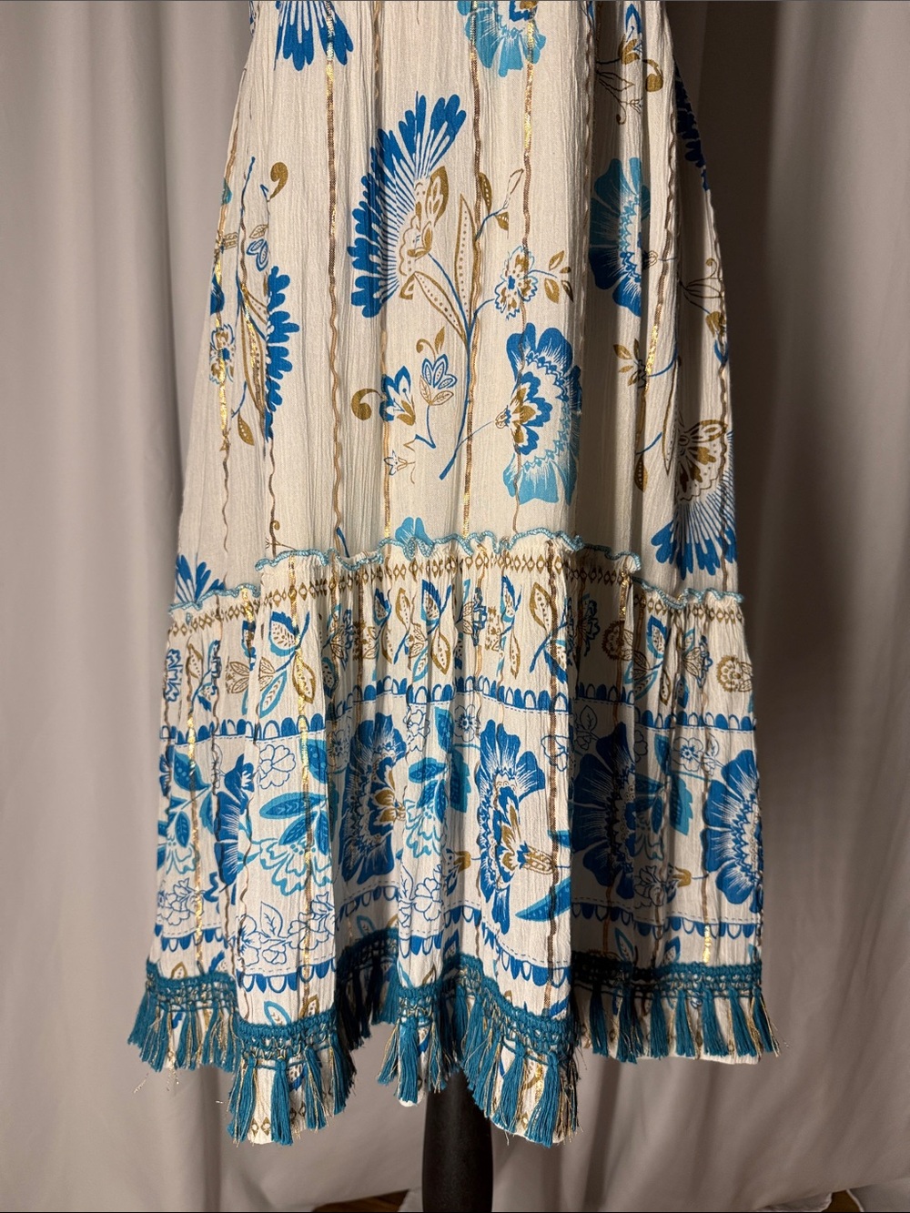 Blue & White Floral Midi Dress with Embroidered V-Neck - Picture 3 of 7